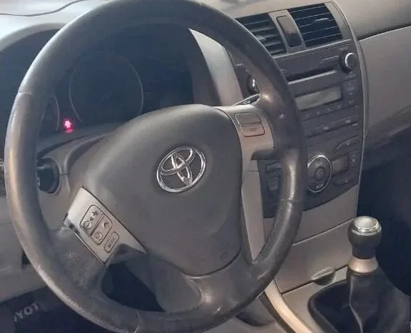 
Toyota Corolla XEI Pack 1.8 M/T 2010 completo									