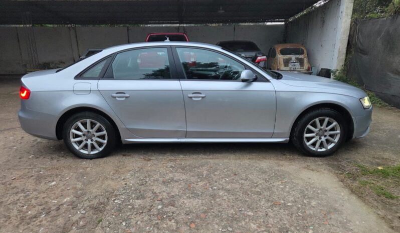 
AUDI A4 1.8 T FSI Año 2016 completo									